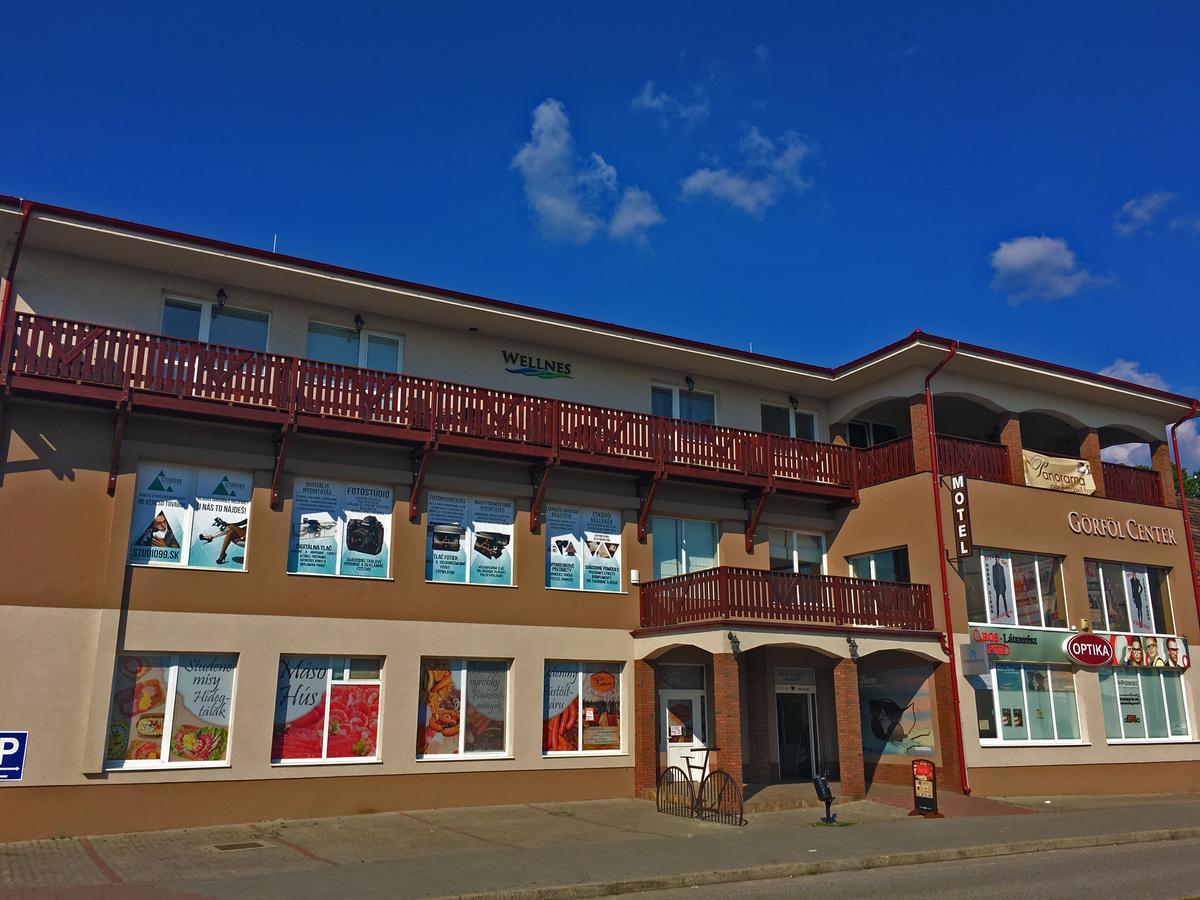 Motel Goerfoel Veľký Meder Esterno foto
